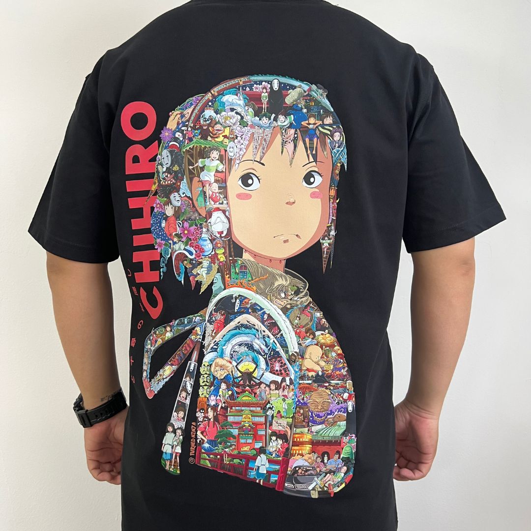 ロ*ー様 KINASHI コミックプリント シャツ CHIHIRO COLOR PREMIUM T-SHIRT (Art on back - Ship from Viet Nam)