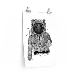 ASTRONAUT BLACK & WHITE POSTER ASTRONAUT BLACK & WHITE POSTER